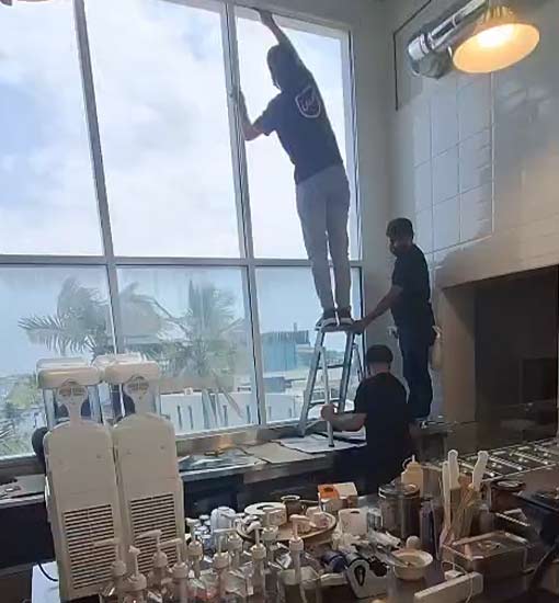 عزل حراري للزجاج ونوافذ المباني